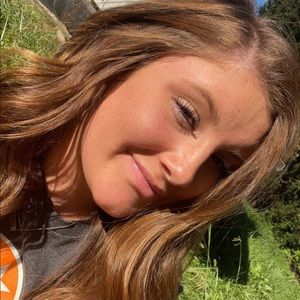 Meet your Posher, Hailey